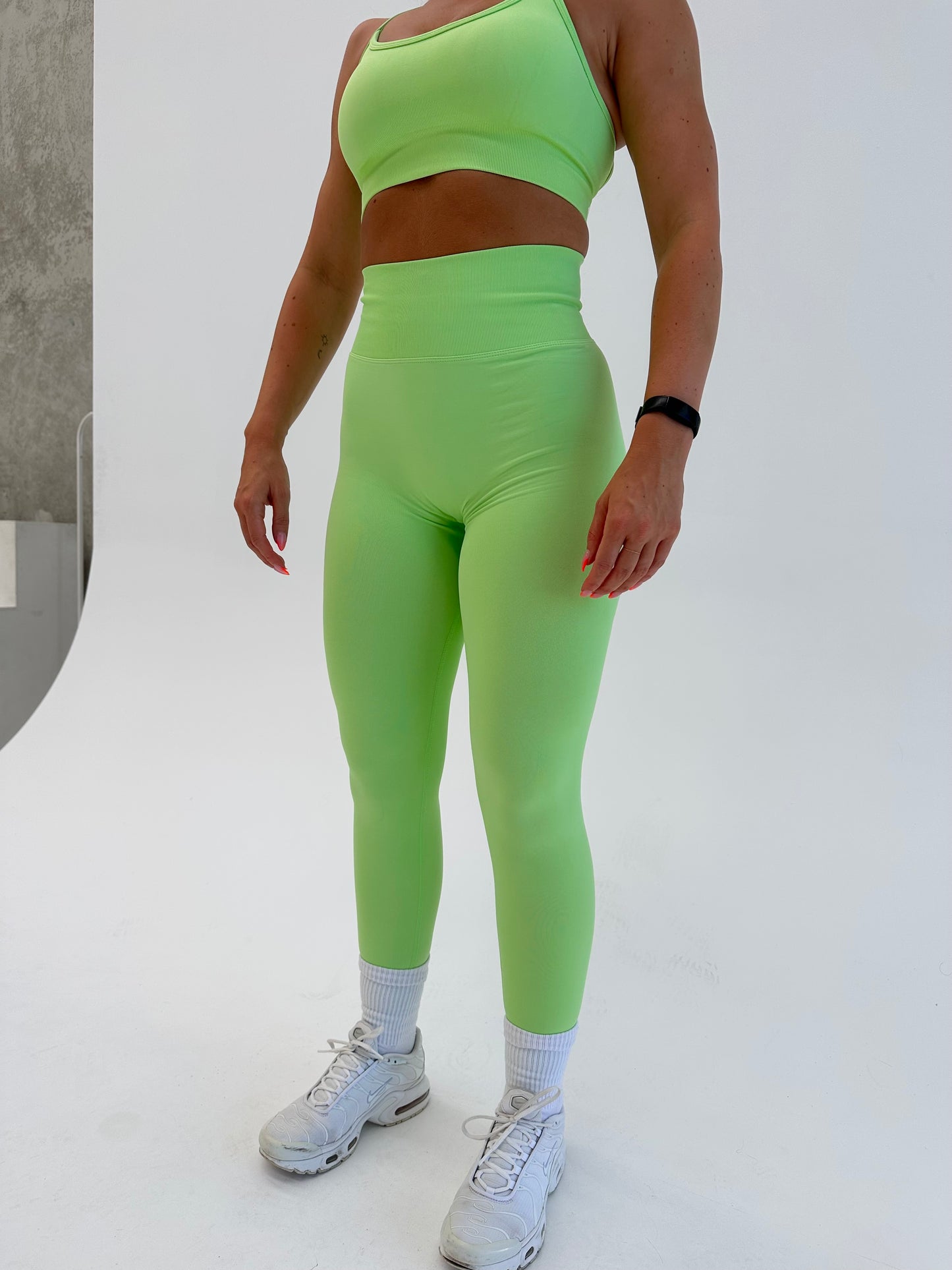 Essential Leggings - SPLICE