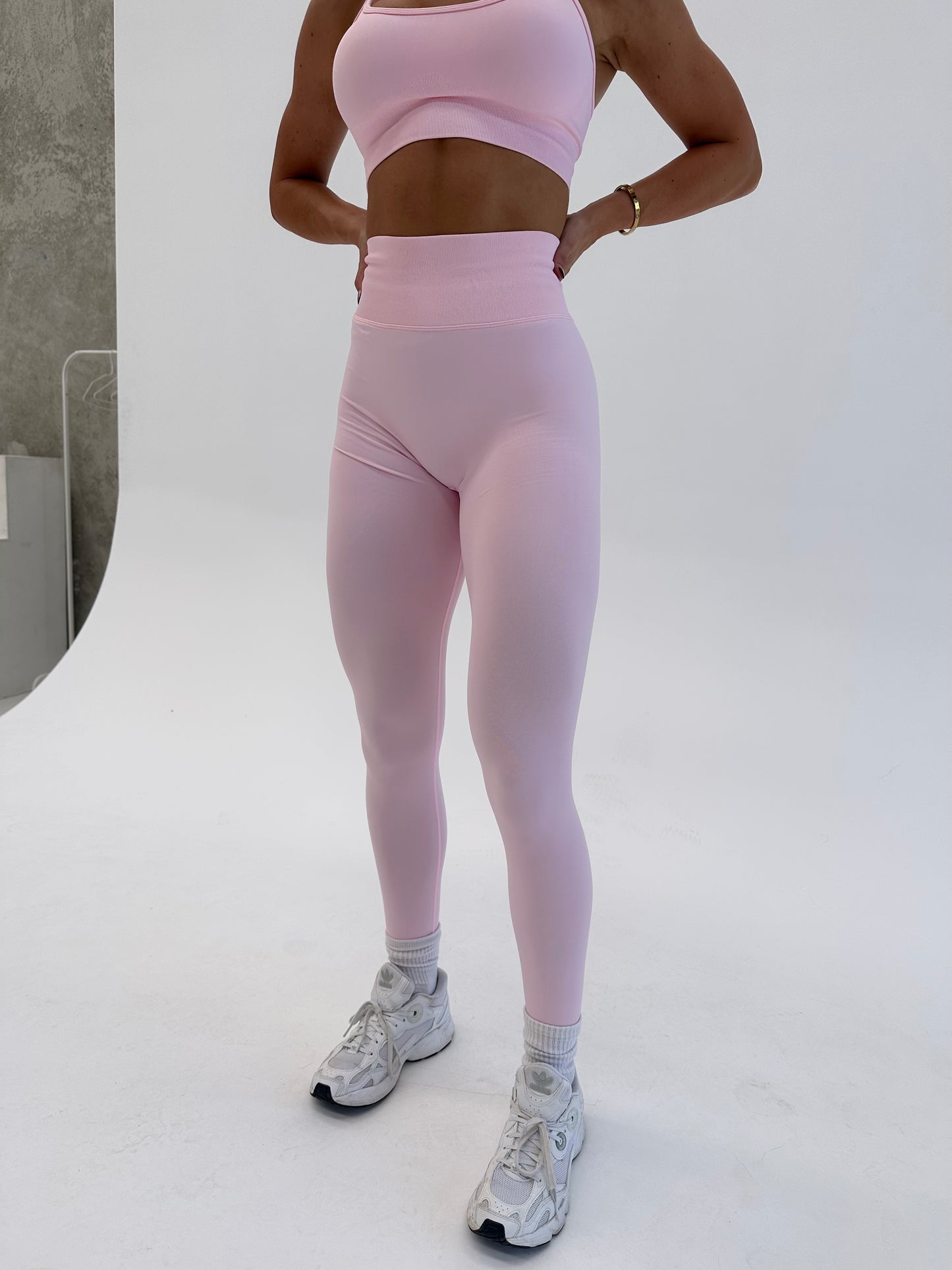 Essential Leggings - BABY PINK