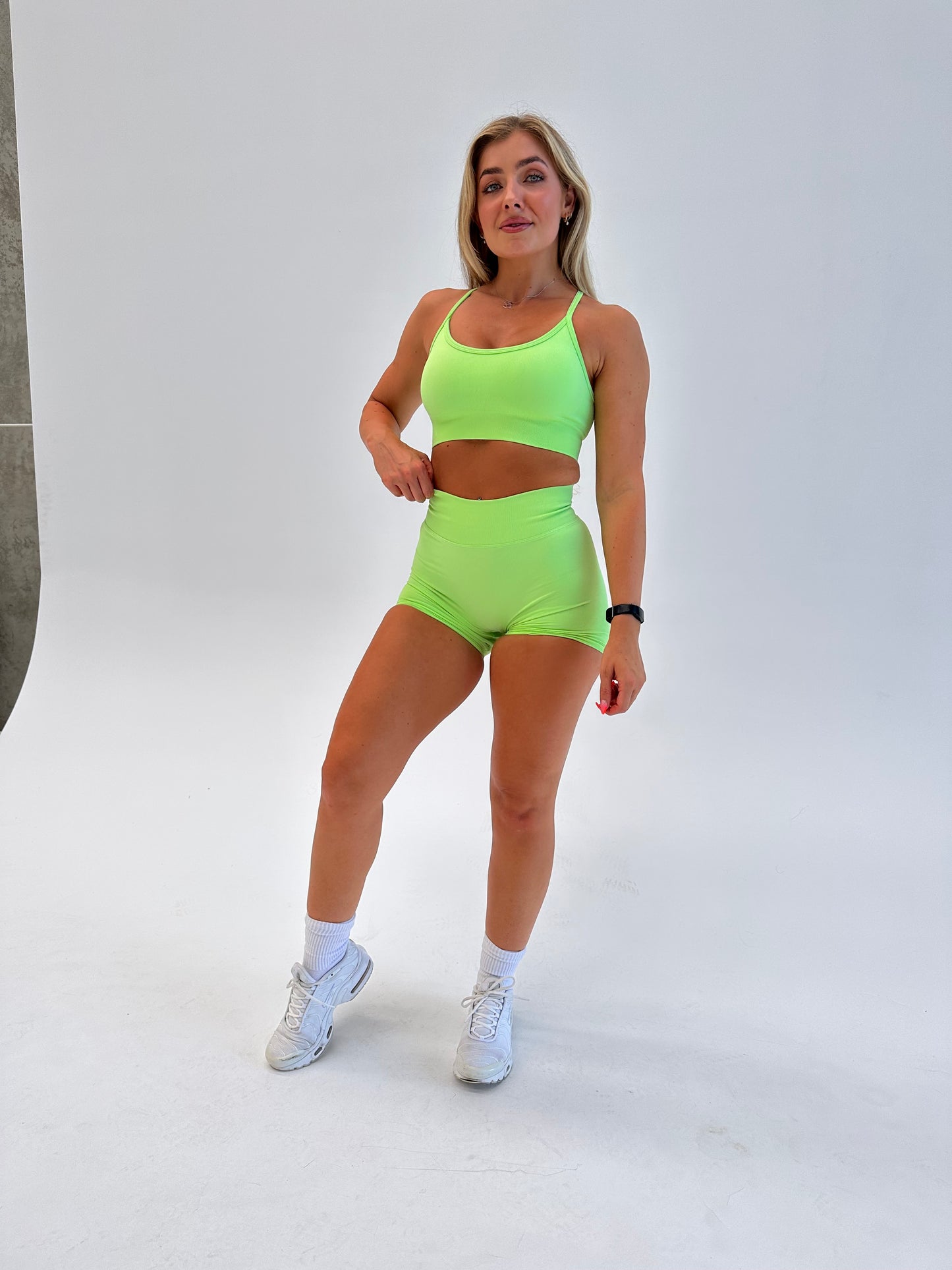 Universal crop - LIME