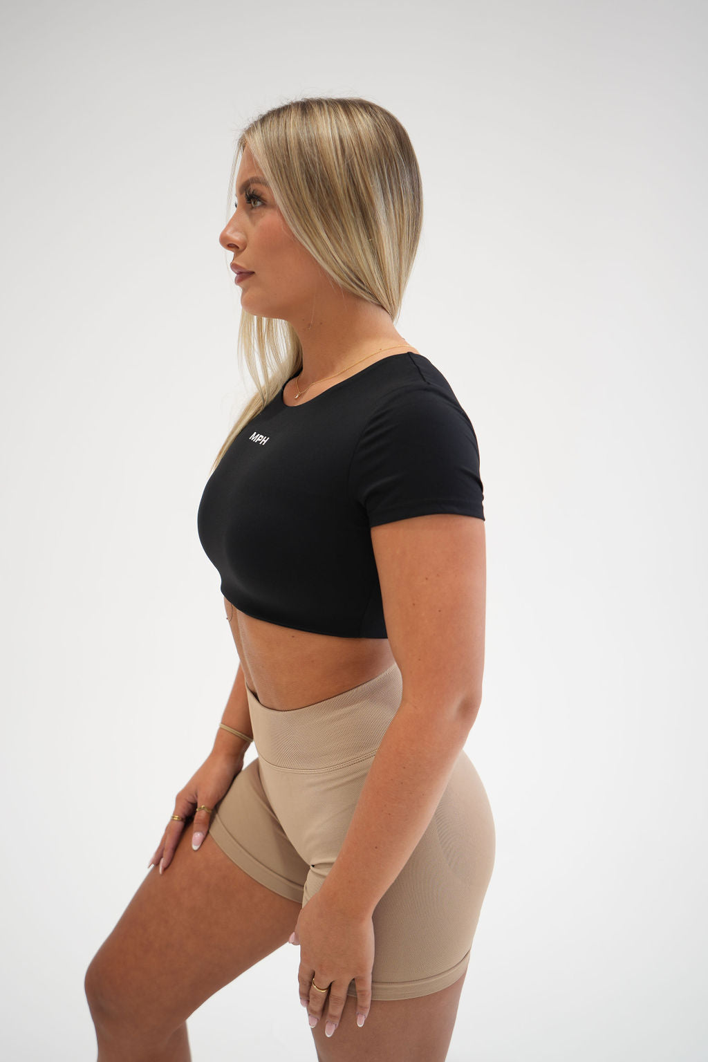Serenity Cropped Tee - BLACK