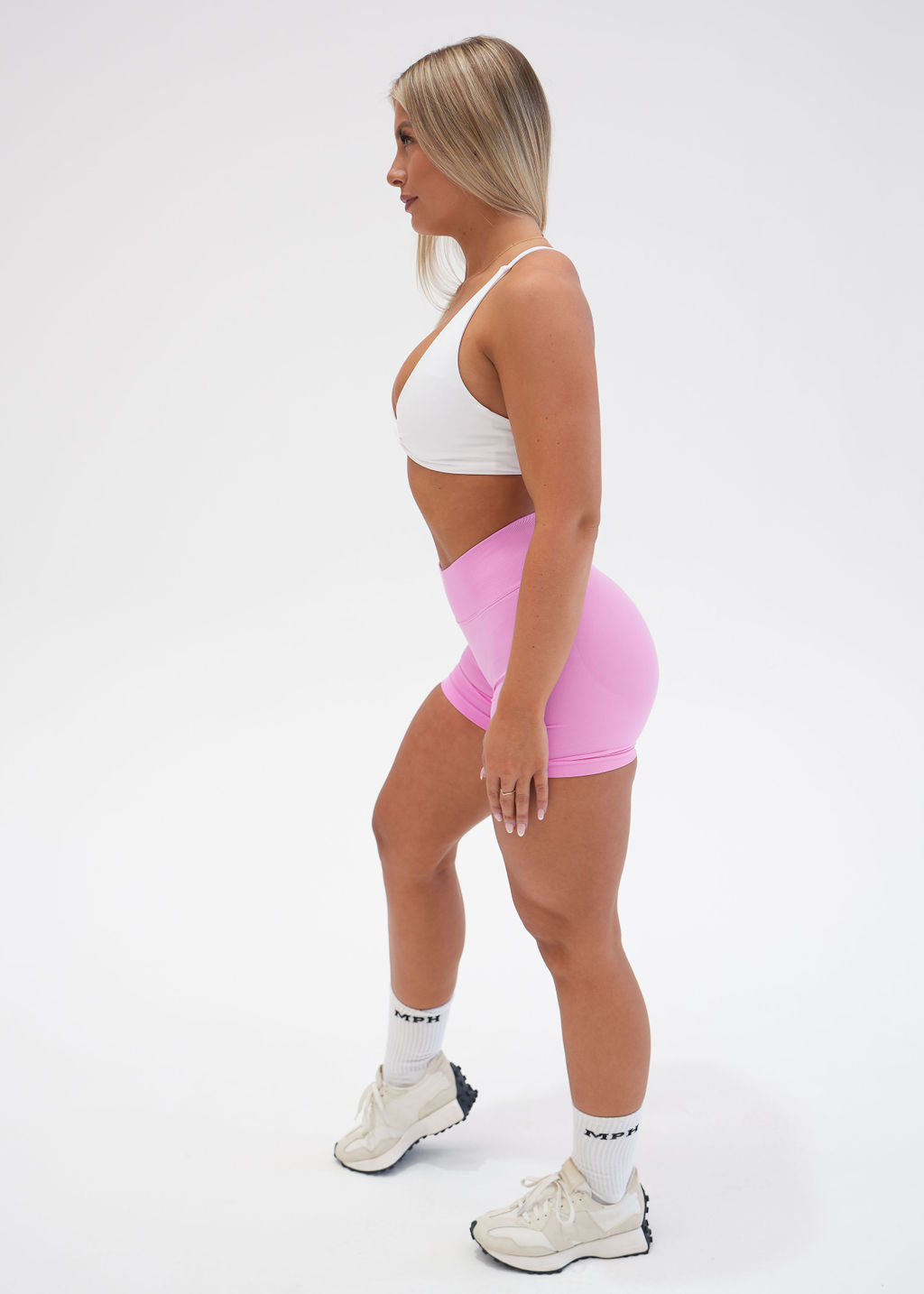 Essential Shorts - BUBBLEGUM