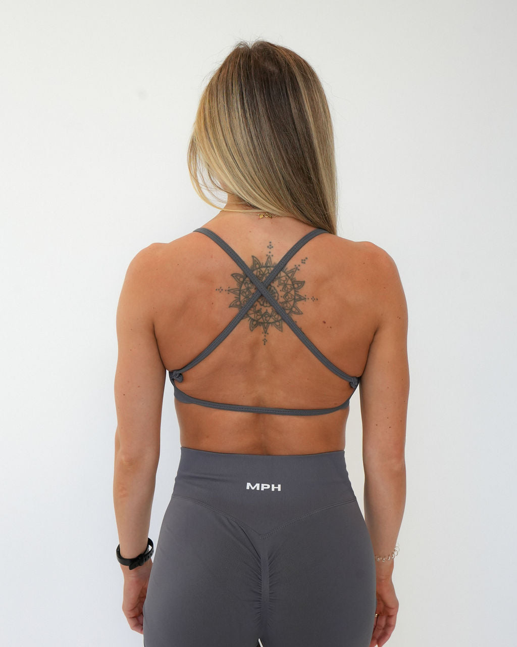 Contour Crop - STEEL GREY