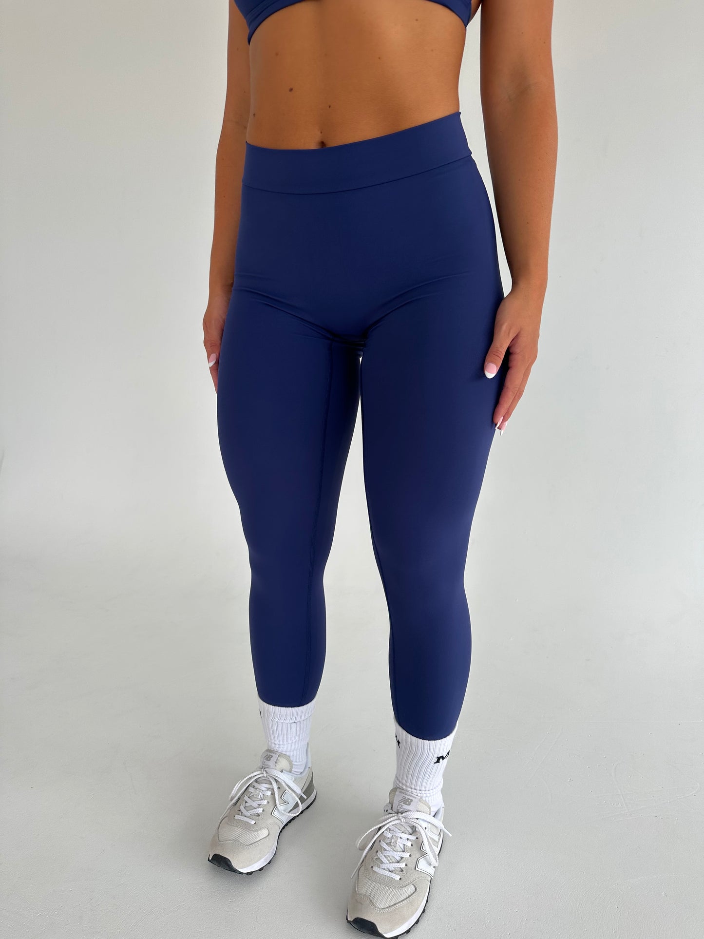 Tame Leggings - NAVY