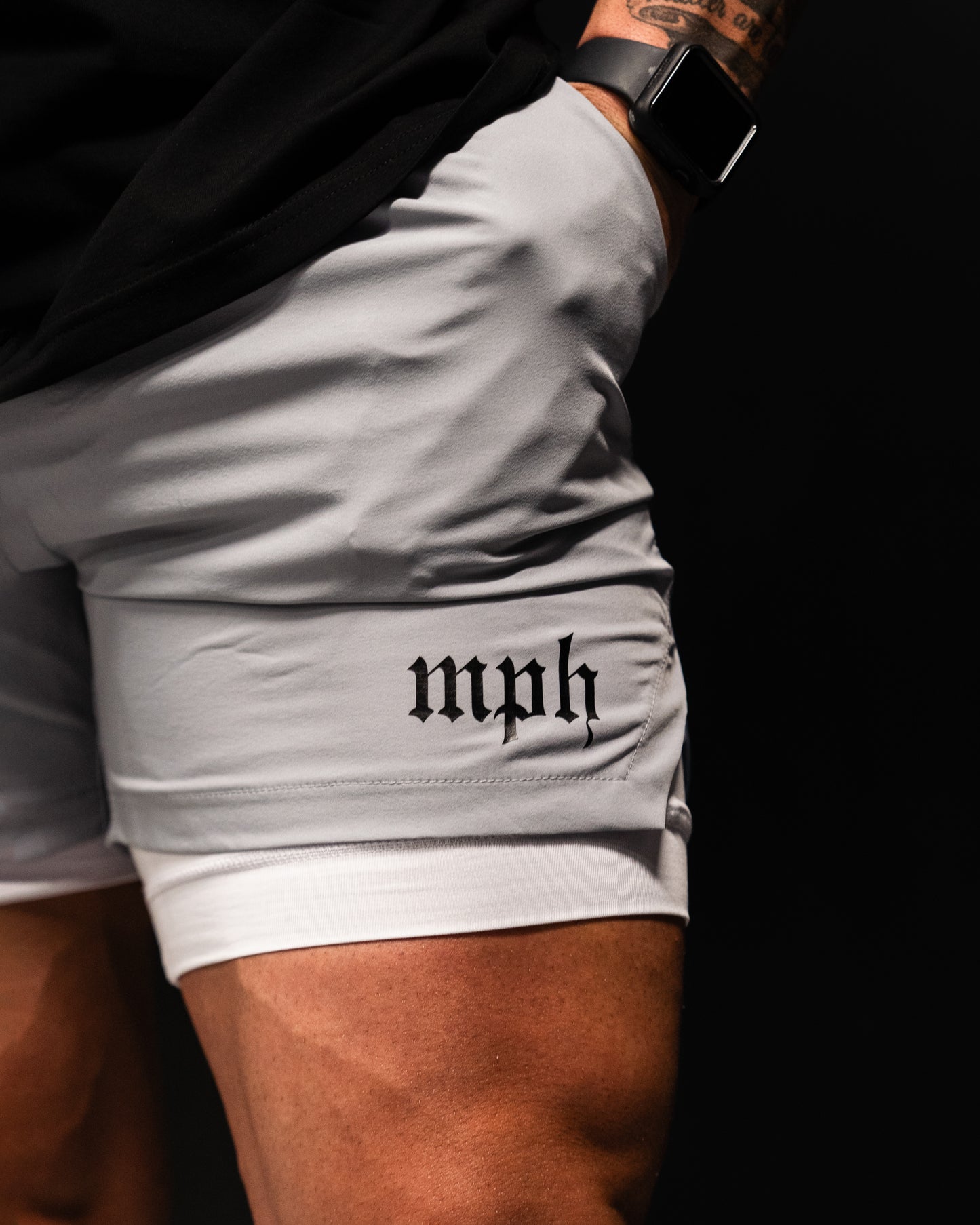 Core Compression Shorts - LIGHT GREY